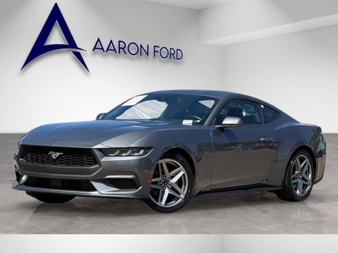 Used 2024 Ford Mustang Premium RWD image 2