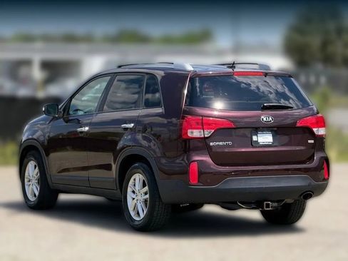 Used 2015 Kia Sorento LX FWD image 10