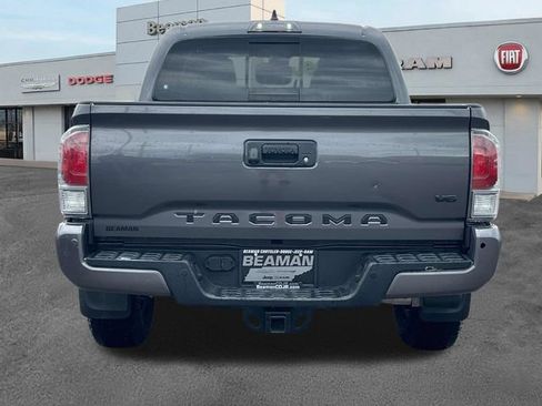 Used 2021 Toyota Tacoma TRD Off-Road w/ Technology Package AWD/4WD image 6