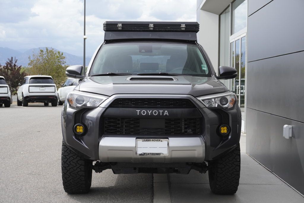 Used 2021 Toyota 4Runner TRD Off-Road Premium w/ Moonroof Package AWD/4WD image 5