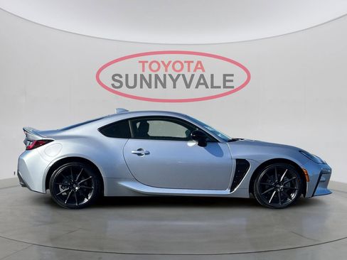 Certified 2022 Toyota GR86 Premium image 10