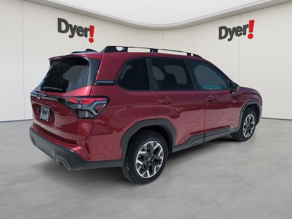 Used 2026 Subaru Forester Premium AWD/4WD image 4