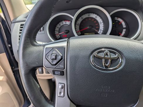 Used 2015 Toyota Tacoma 2WD Double Cab w/ SR5 Package image 13