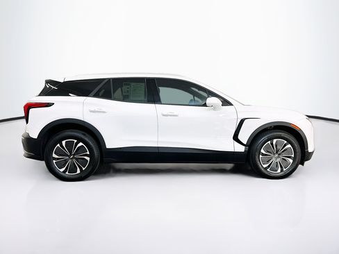 Used 2024 Chevrolet Blazer EV LT AWD/4WD image 10