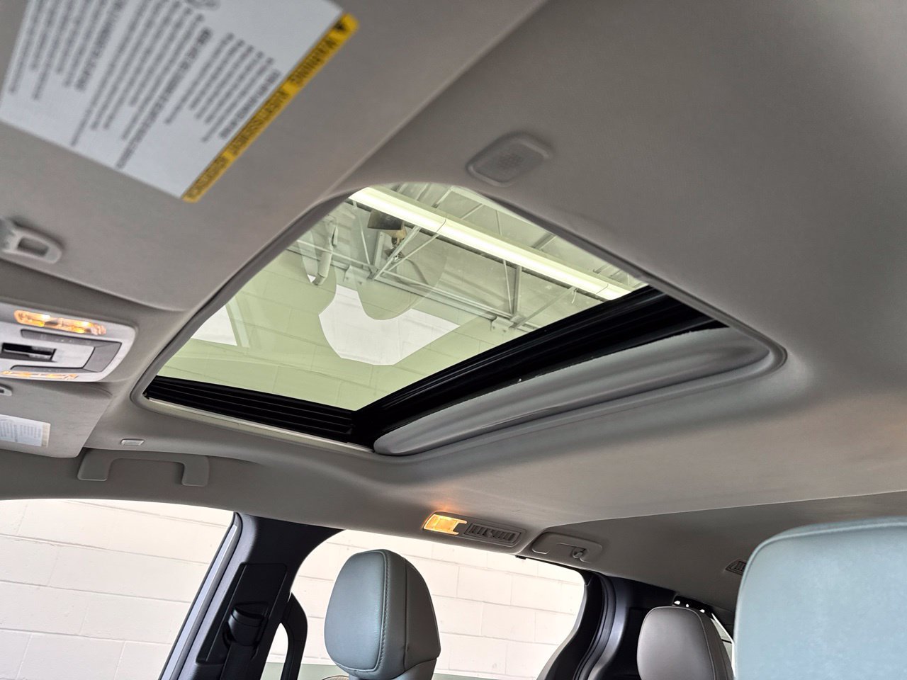 Certified 2026 Toyota Sienna XLE FWD image 17