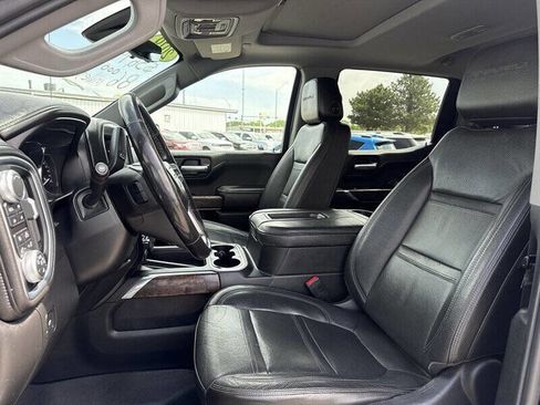 Used 2019 GMC Sierra 1500 Denali w/ Denali Ultimate Package AWD/4WD image 17