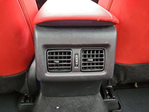 Used 2024 Toyota Camry XSE w/ Navigation Package image 18