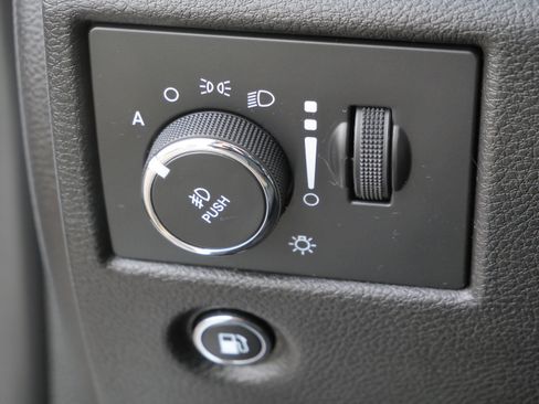 Used 2017 Jeep Grand Cherokee Limited 75th Anniversary image 21