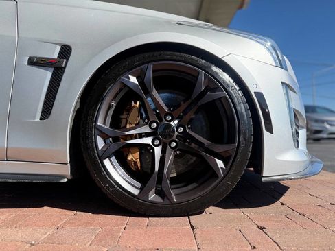 Used 2016 Cadillac CTS V w/ Luxury Package image 22