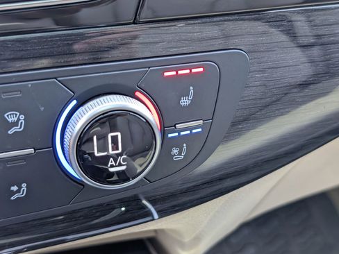 Used 2018 Audi Q7 3.0T Premium Plus w/ Premium Plus Package image 49