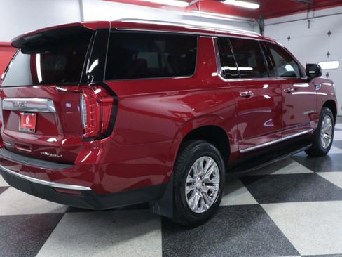 Used 2023 GMC Yukon XL Denali image 7