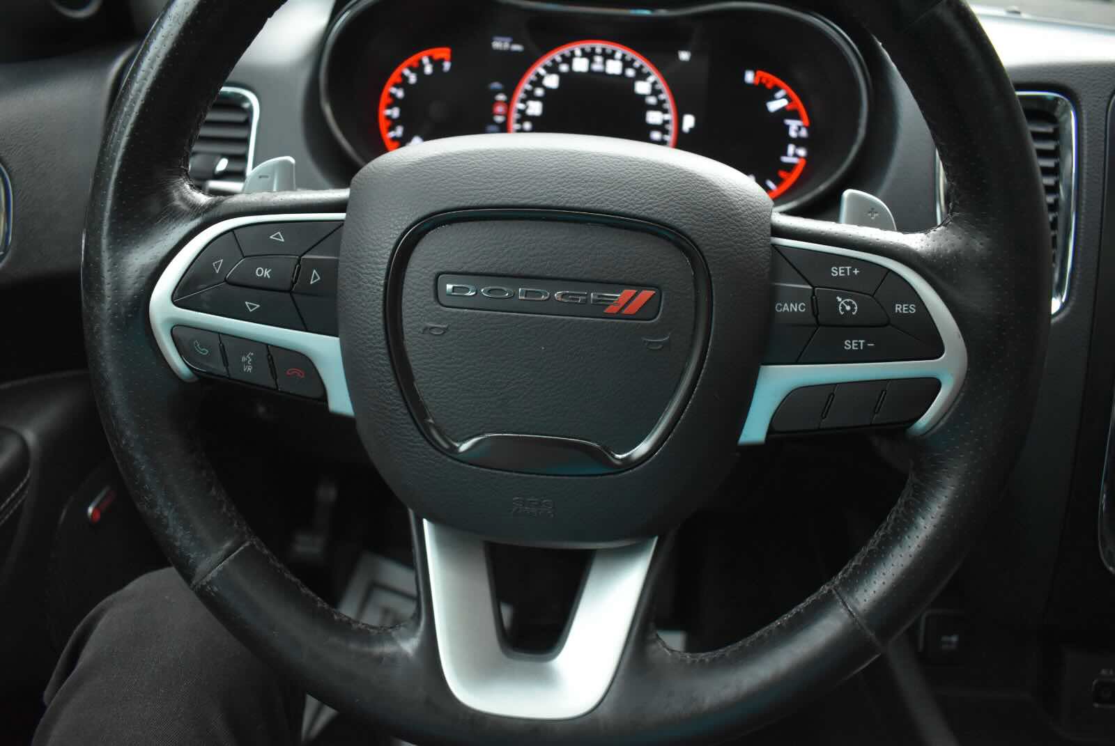 Used 2016 Dodge Durango Citadel w/ Premium Entertainment Group AWD/4WD image 22