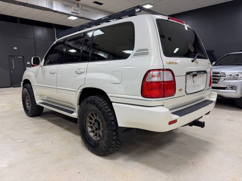 Used 2001 Lexus LX 470 4WD image 10