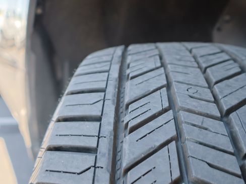 Used 2018 Ford F150 XLT image 18