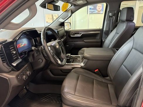 Used 2023 Chevrolet Silverado 1500 LTZ w/ LTZ Premium Package AWD/4WD image 13