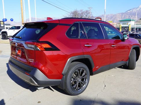 Used 2023 Toyota RAV4 Limited w/ Limited Grade Weather Package image 8