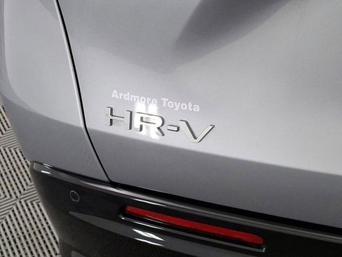 Used 2024 Honda HR-V EX-L image 24