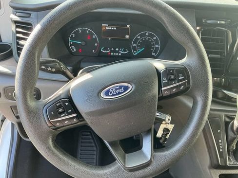 Used 2025 Ford Transit 350 XLT RWD image 12