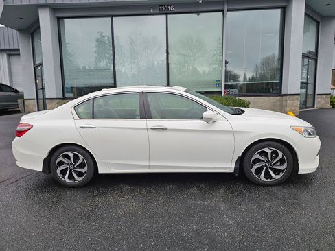 Used 2016 Honda Accord EX-L image 8