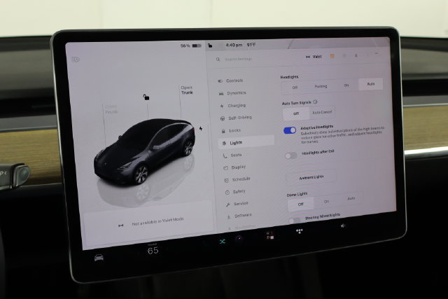 Used 2023 Tesla Model Y 2WD image 29