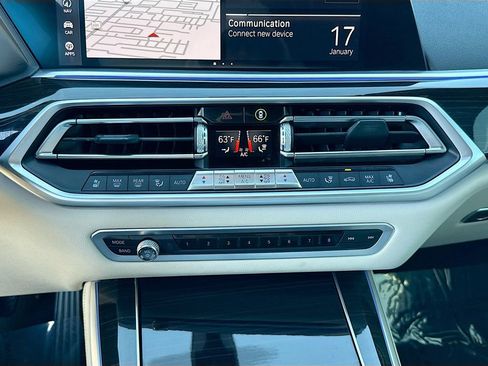 Used 2019 BMW X5 xDrive40i w/ Luxury Seating Package image 36