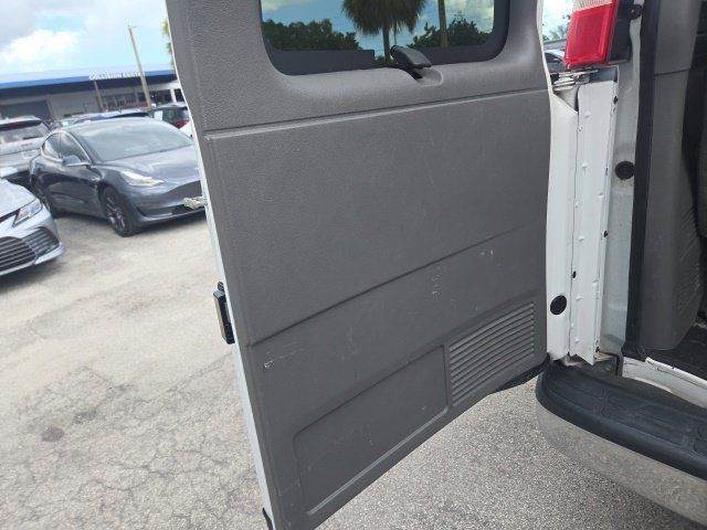 Used 2019 Chevrolet Express 3500 LT w/ LT Preferred Equipment Group RWD image 11