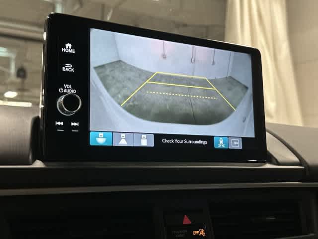 Certified 2025 Honda Pilot Touring image 23
