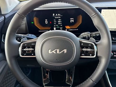 New 2026 Kia Carnival EX image 29