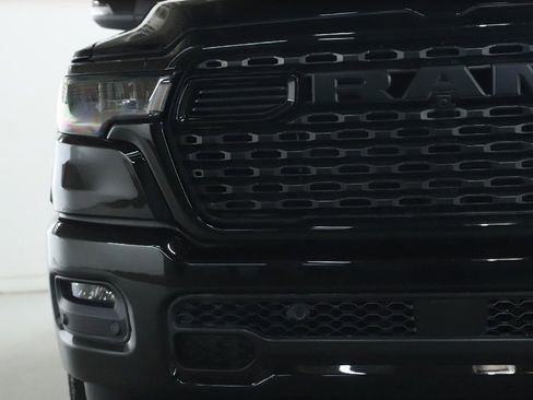 Used 2025 RAM 1500 Big Horn AWD/4WD image 6