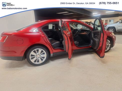 Used 2011 Ford Taurus Limited image 19