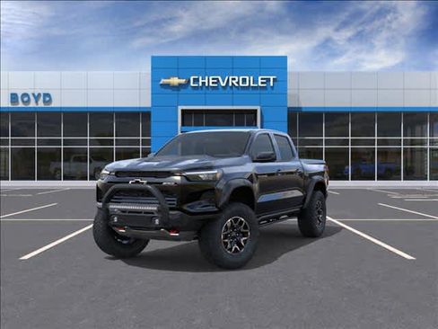 New 2026 Chevrolet Colorado ZR2 w/ Off-Road Front Bumper Package AWD/4WD image 8