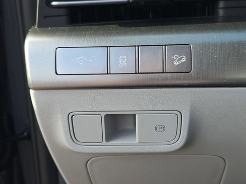New 2026 Hyundai Kona SEL Premium FWD image 23