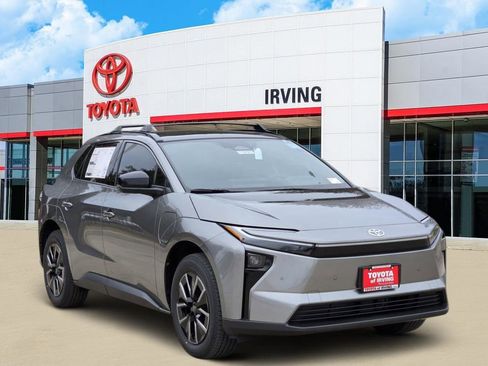New 2026 Toyota bZ XLE Plus image 2
