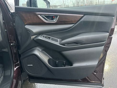 Used 2025 Subaru Ascent Touring image 18