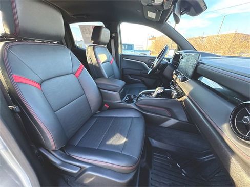 Used 2023 Chevrolet Colorado Z71 w/ Z71 Convenience Package 2 image 27