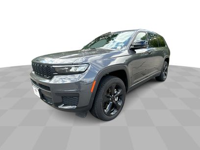 Used 2023 Jeep Grand Cherokee L Laredo