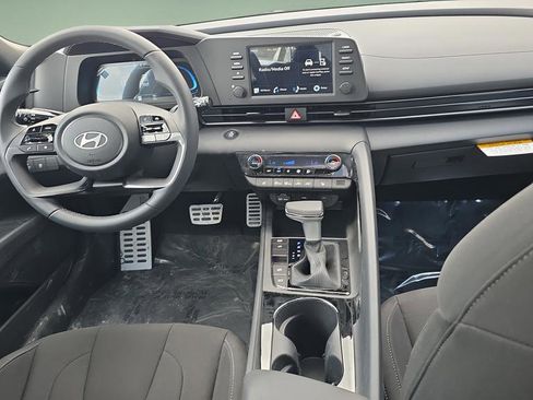 New 2026 Hyundai Elantra SEL Sport Premium FWD image 27