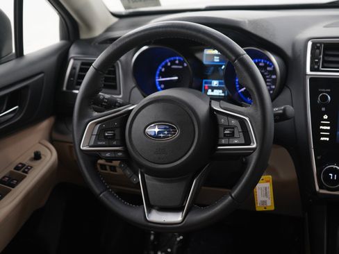 Used 2019 Subaru Outback 2.5i Premium AWD/4WD image 14