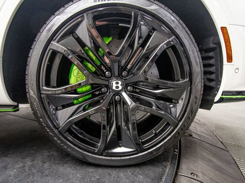 New 2026 Bentley Bentayga Speed image 46