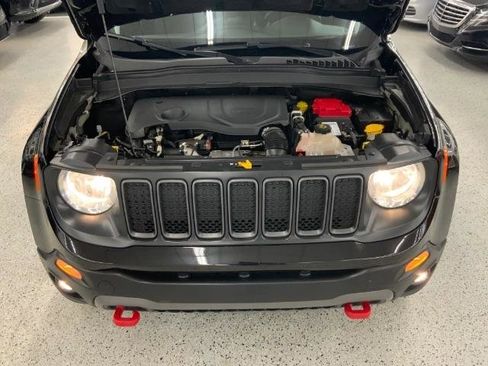 Used 2019 Jeep Renegade Trailhawk image 33