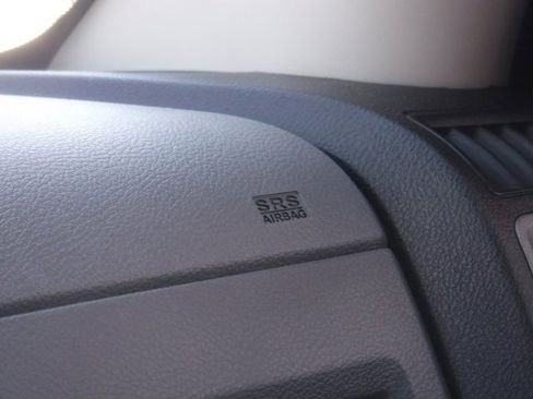 Used 2018 RAM 1500 Express w/ Wheel & Sound Group image 36