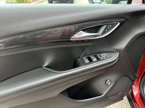 Used 2023 Buick Envision Preferred FWD image 14