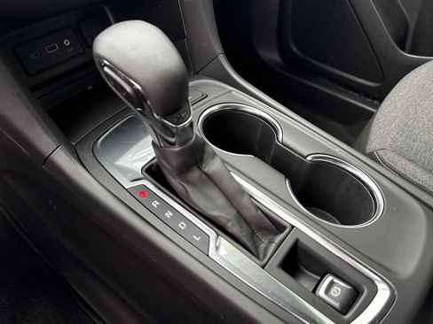 Certified 2022 Chevrolet Equinox LT image 33