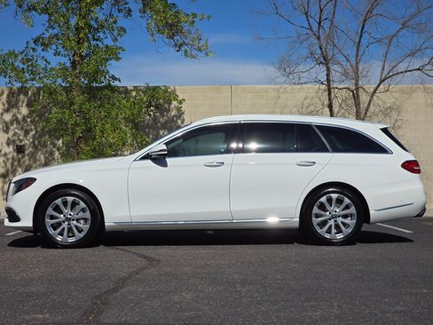 Used 2018 Mercedes-Benz E 400 4MATIC Wagon image 7