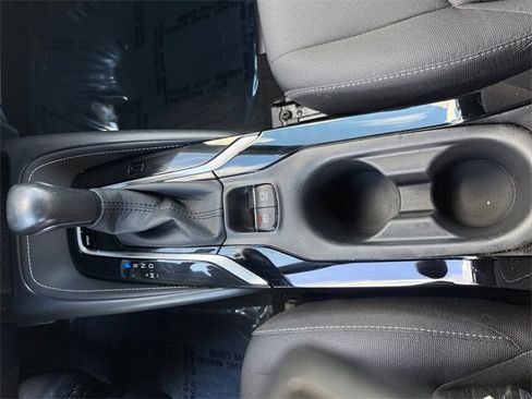 Used 2019 Toyota Corolla SE image 19