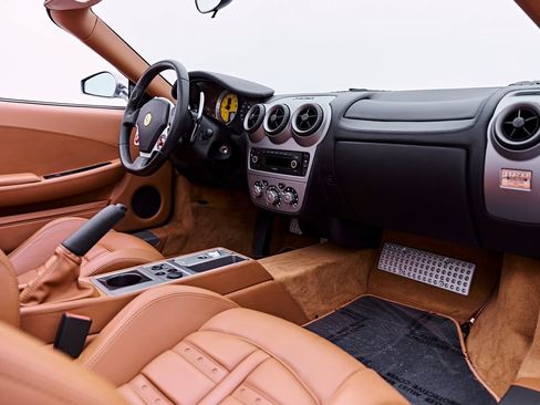 Used 2009 Ferrari F430 Spider RWD image 56