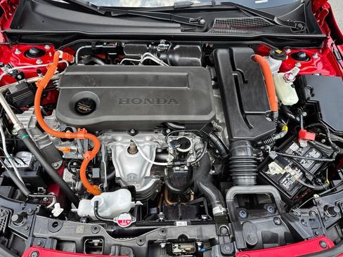 Used 2025 Honda Civic Sport image 13