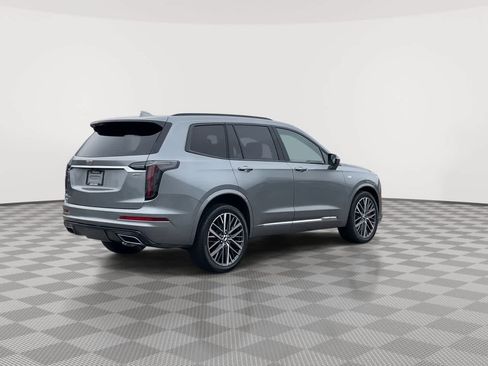 Certified 2023 Cadillac XT6 Sport w/ Technology Package image 8
