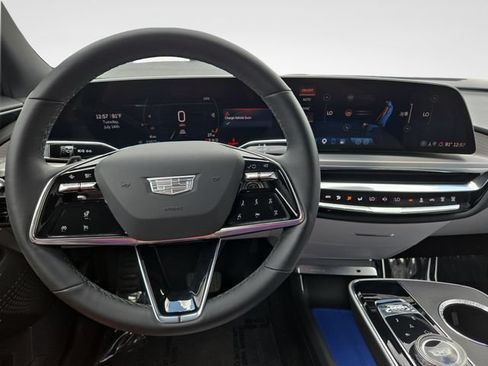 Certified 2024 Cadillac Lyriq Sport w/ LPO, Floor Liner Package AWD/4WD image 19