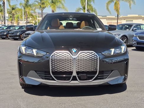 New 2026 BMW i4 eDrive40 w/ Premium Package RWD image 3